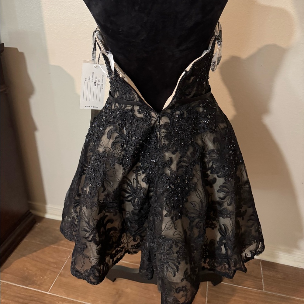 Black Formal Dress - Picture 4 of 6